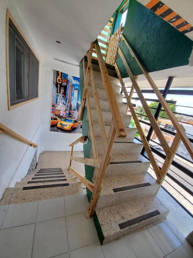 Downtown Hostel Четумал Екстериор снимка